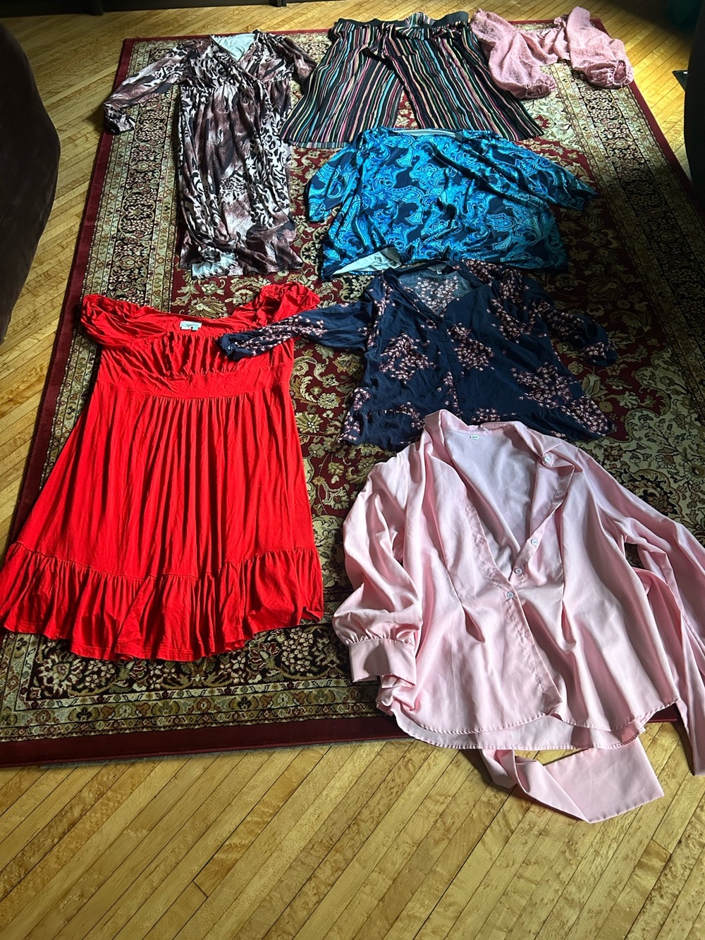 Women’s 3X Clothing Bundle – 10 Pieces –
